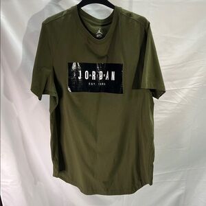 Oversized Jordan Dark Olive Men's Short Sleeve Tee